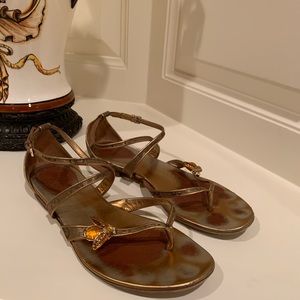 Gucci Metallic Leather Embellished Bee Sandal 38C